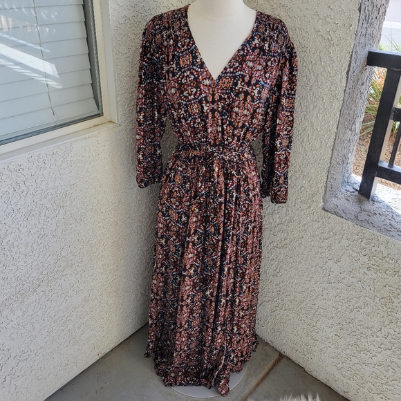 Knox Rose Dresses & Skirts - Knox Rose Long Sleeve Maxi Dress
